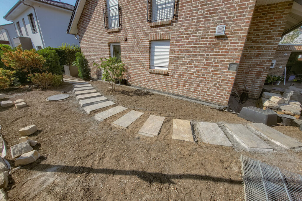 Seitz Garten- und Landschaftsbau - Von der Idee zur Oase - Gartenbeispiel Müller vorher